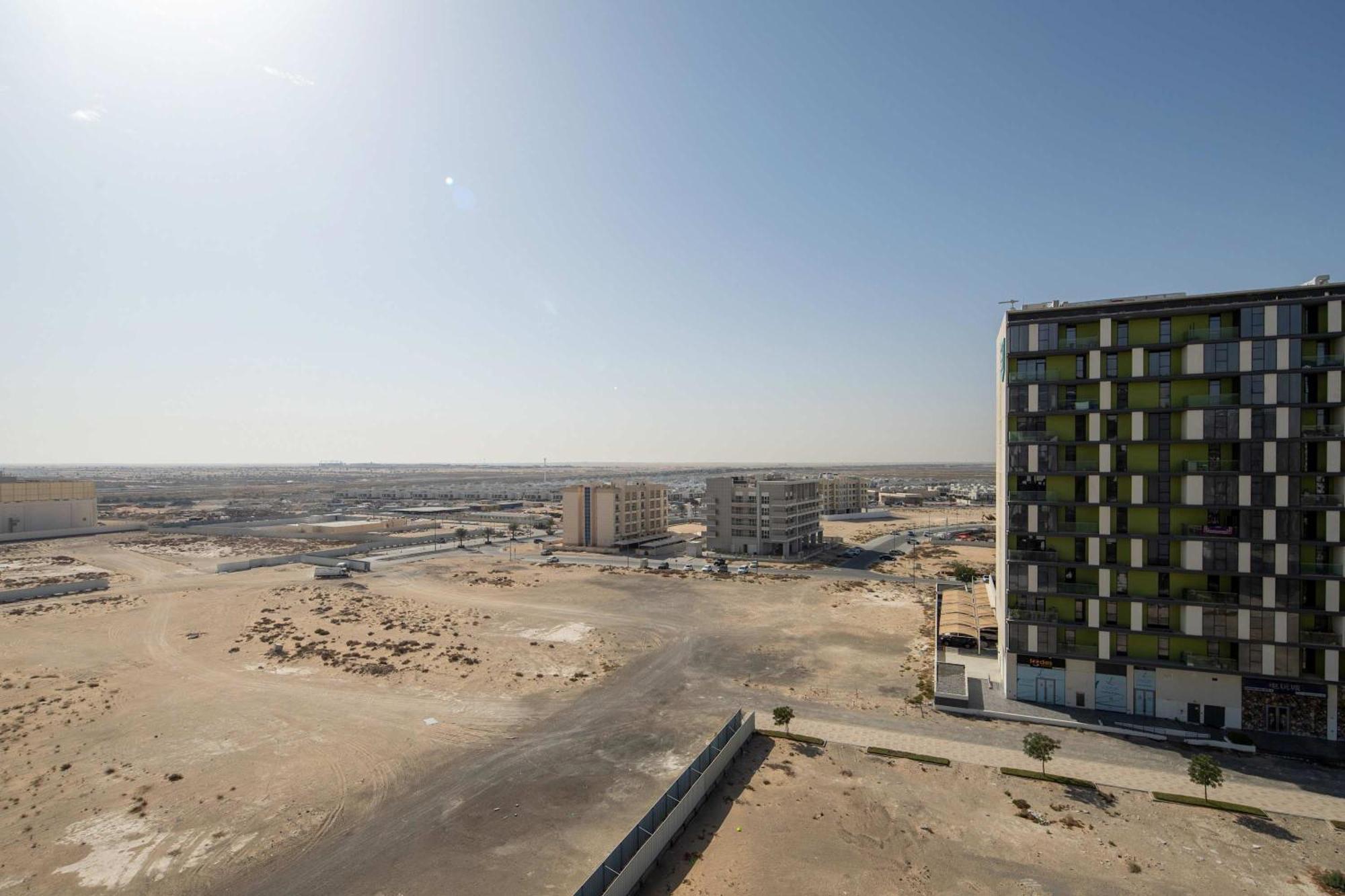 Frank Porter - The Pulse Residences Dubaj Kültér fotó